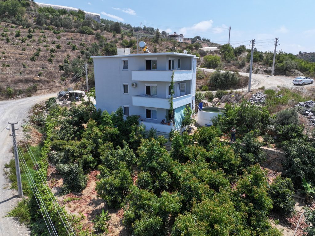 Haus mit Garten zu verkaufen – Alanya, İmamlı
